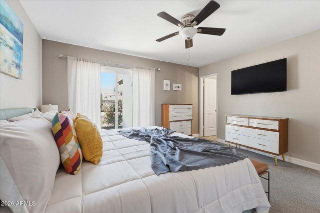 932 W JULIE Drive, Tempe, AZ 85283