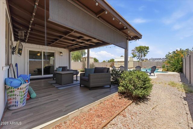 932 W JULIE Drive, Tempe, AZ 85283