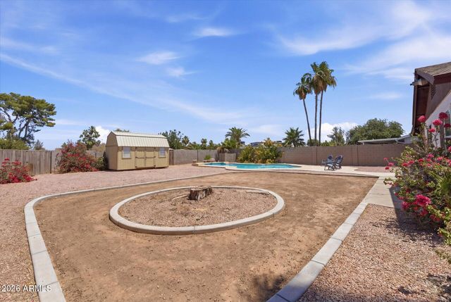 932 W JULIE Drive, Tempe, AZ 85283