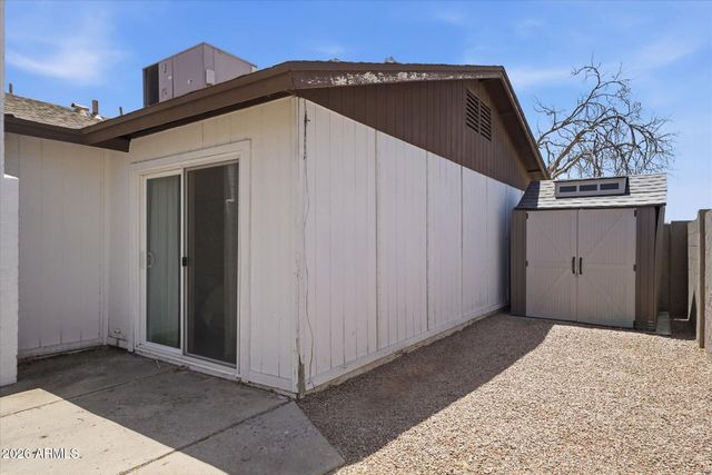 932 W JULIE Drive, Tempe, AZ 85283