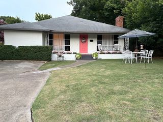 1406 Eastus Drive, Dallas, TX 75208
