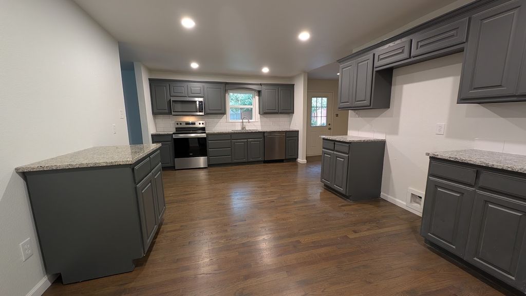 1406 Eastus Drive, Dallas, TX 75208 — photo 5