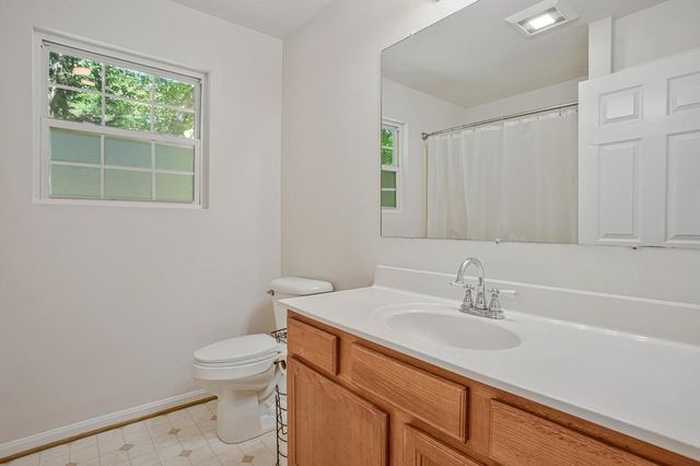 6098 FIR RD, Saint Leonard, MD 20685