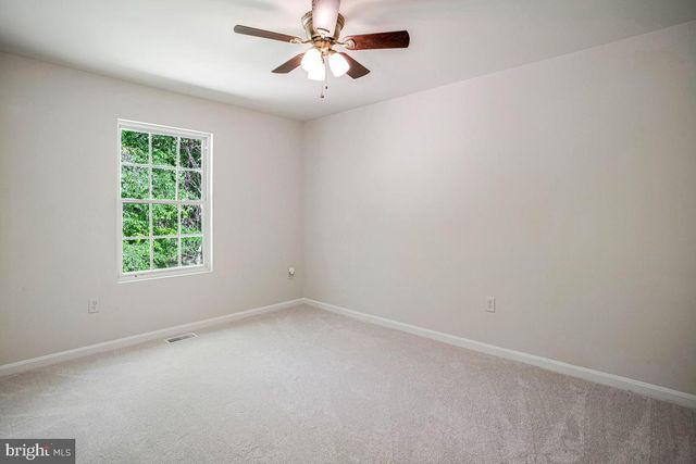 6098 FIR RD, Saint Leonard, MD 20685