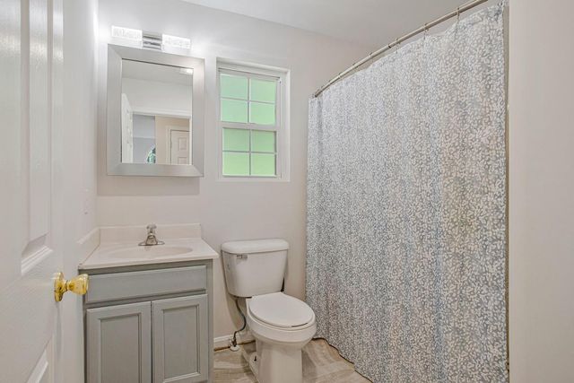 6098 FIR RD, Saint Leonard, MD 20685