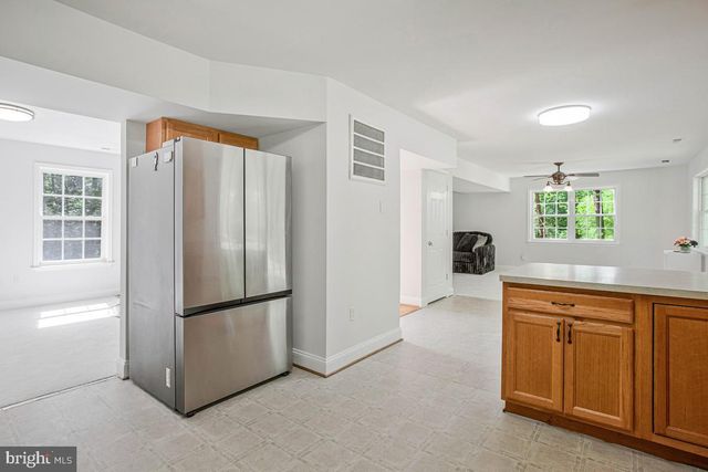 6098 FIR RD, Saint Leonard, MD 20685