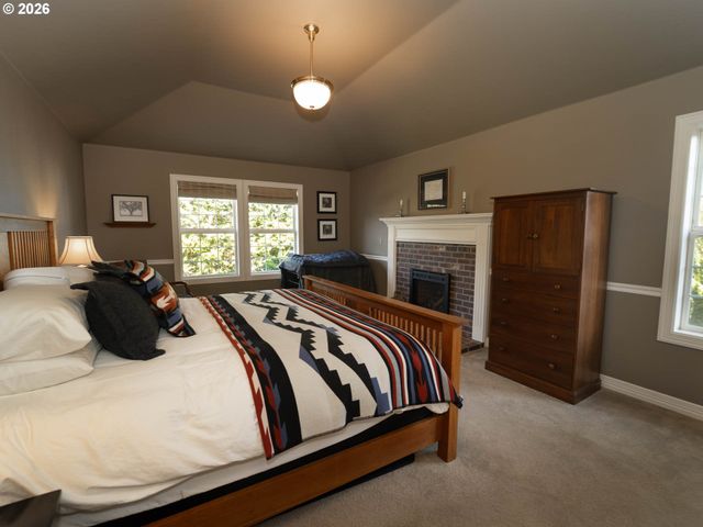 16685 Nw JUPITER HILLS Ct, Beaverton, OR 97006