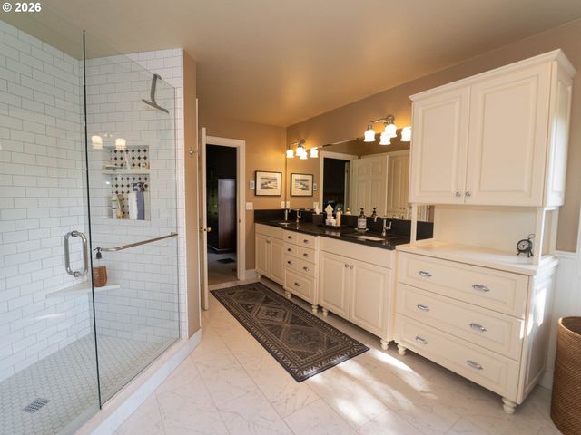 16685 Nw JUPITER HILLS Ct, Beaverton, OR 97006