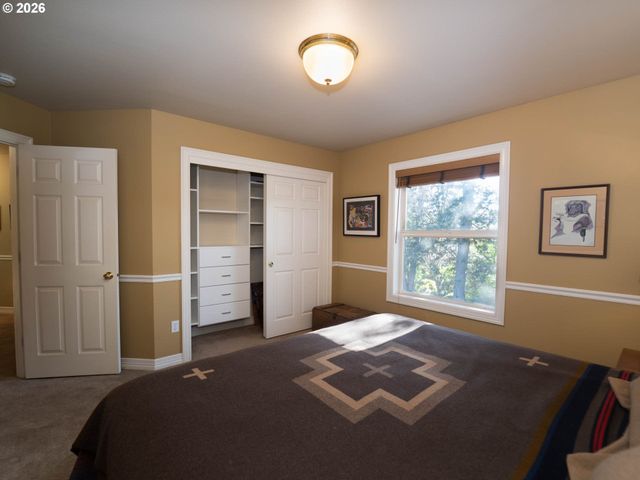 16685 Nw JUPITER HILLS Ct, Beaverton, OR 97006