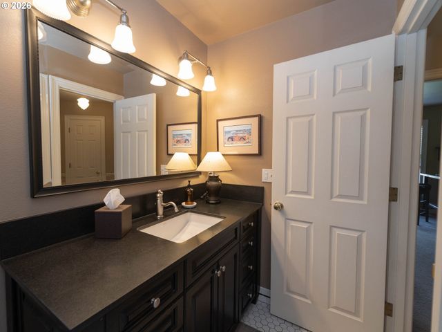 16685 Nw JUPITER HILLS Ct, Beaverton, OR 97006