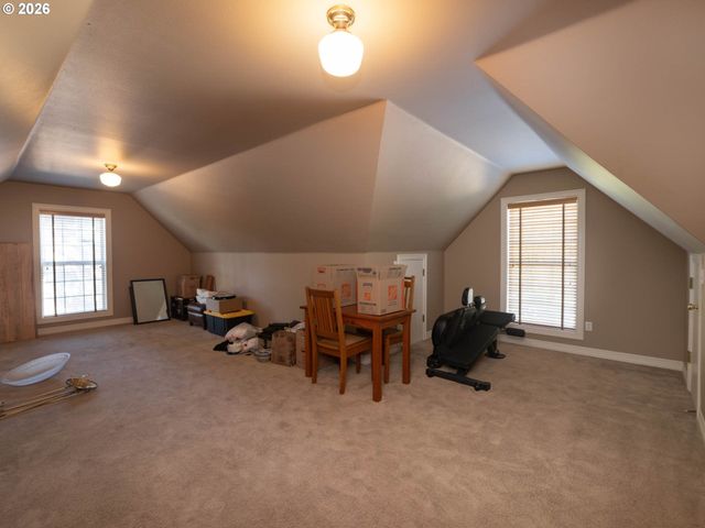 16685 Nw JUPITER HILLS Ct, Beaverton, OR 97006