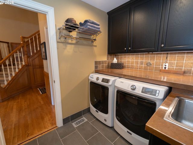 16685 Nw JUPITER HILLS Ct, Beaverton, OR 97006