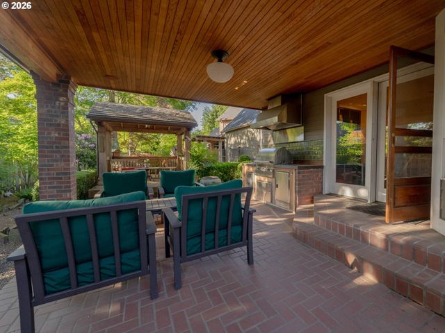 16685 Nw JUPITER HILLS Ct, Beaverton, OR 97006