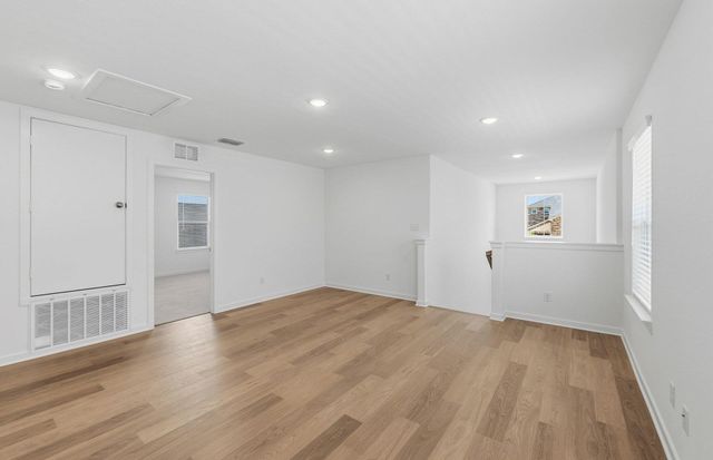 165 Golden Bell WAY, Buda, TX 78610