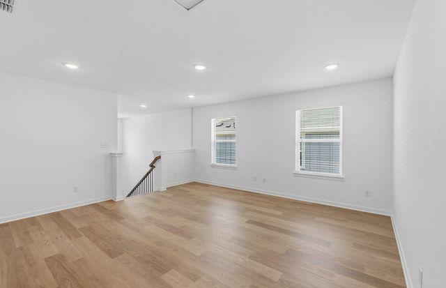 165 Golden Bell WAY, Buda, TX 78610