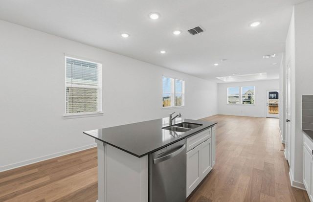 165 Golden Bell WAY, Buda, TX 78610