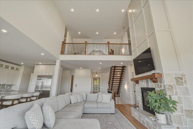5880 Mt Philo Road, Charlotte, VT 05473
