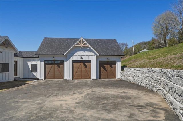 5880 Mt Philo Road, Charlotte, VT 05473