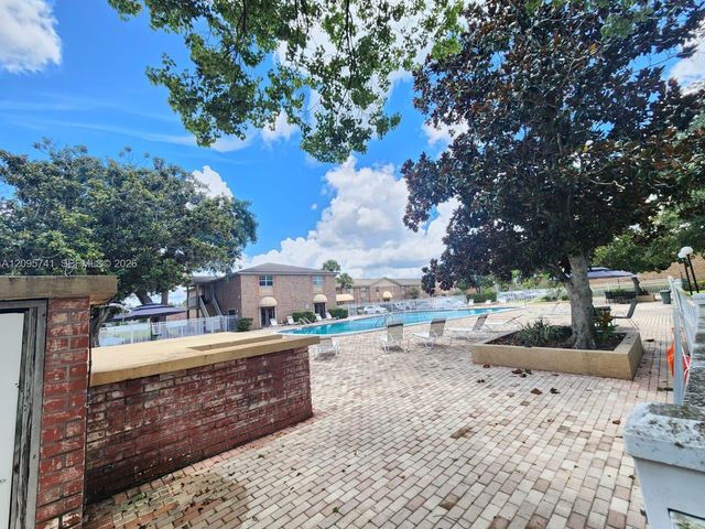 416 Banyon Tree Circle 108, Maitland, FL 32751