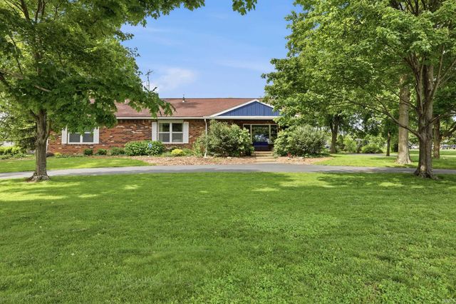 526 W Reade Avenue, Upland, IN 46989