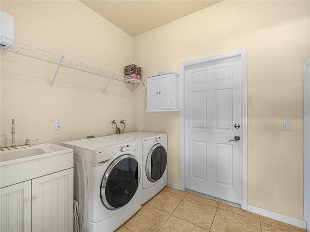 4052 PHOENICIAN WAY, Winter Haven, FL 33884