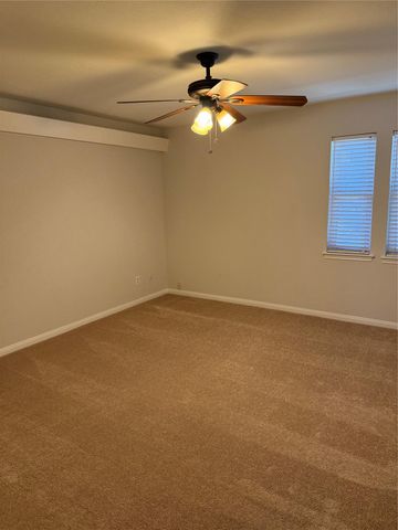 7 Sunmeadow Boulevard, Friendswood, TX 77546