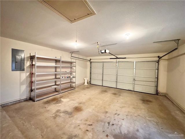 3516 N 32nd Street, Mcallen, TX 78501