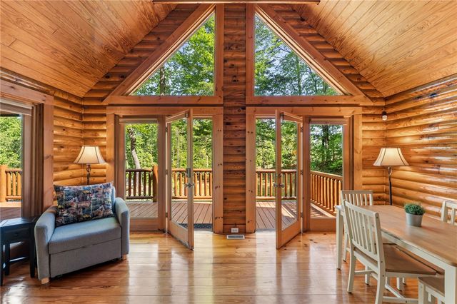 21 W Ridge Drive, Travelers Rest, SC 29690