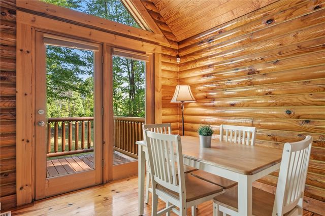 21 W Ridge Drive, Travelers Rest, SC 29690