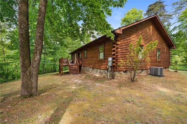 21 W Ridge Drive, Travelers Rest, SC 29690