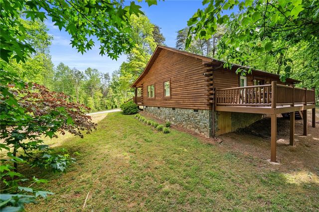 21 W Ridge Drive, Travelers Rest, SC 29690