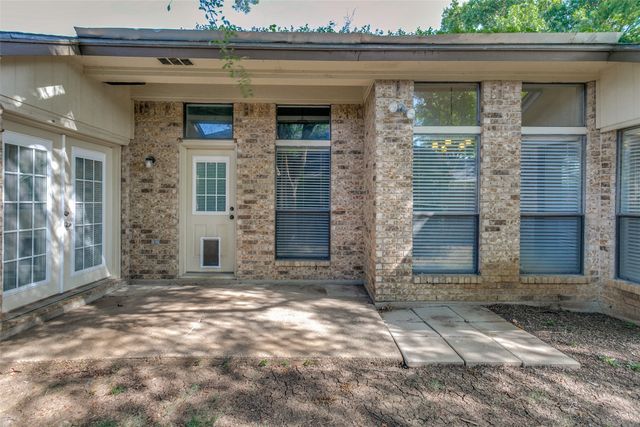 1103 Appleton Drive, Mansfield, TX 76063