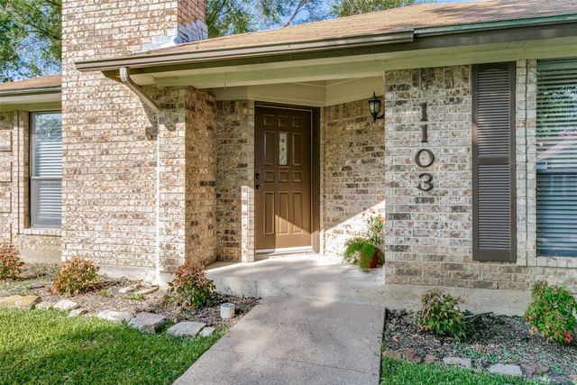 1103 Appleton Drive, Mansfield, TX 76063