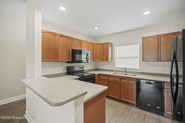 121 Portside Avenue 101, Cape Canaveral, FL 32920