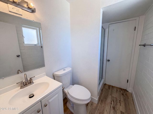 3132 W BETHANY HOME Road, Phoenix, AZ 85017