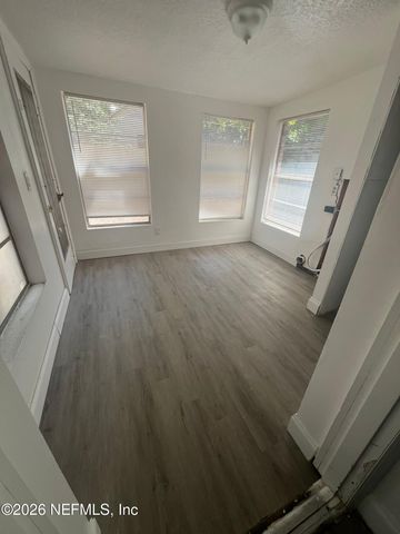 822 E 60TH Street, Jacksonville, FL 32208