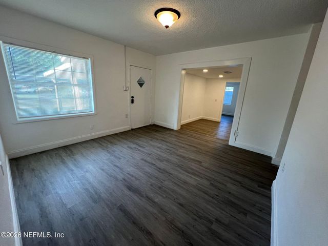 822 E 60TH Street, Jacksonville, FL 32208