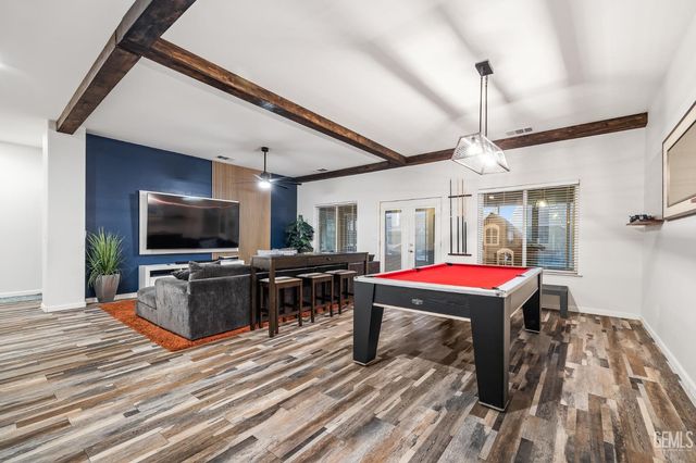 1051 W Pepper Drive, Hanford, CA 93230