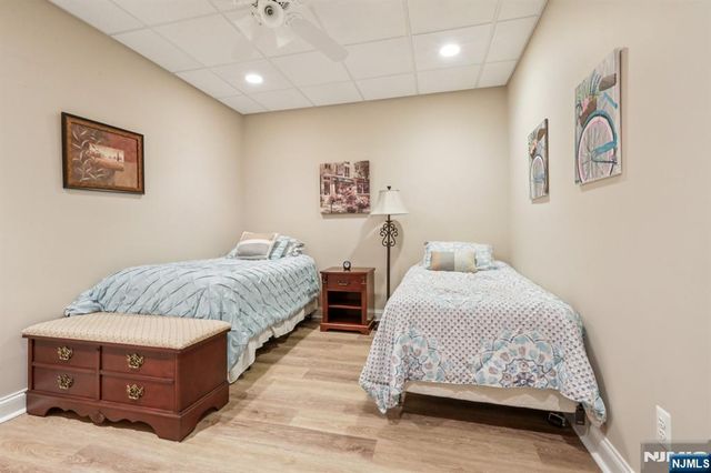 49 Boonton Avenue, Kinnelon Borough, NJ 07405