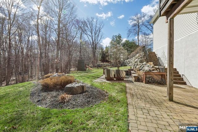 49 Boonton Avenue, Kinnelon Borough, NJ 07405