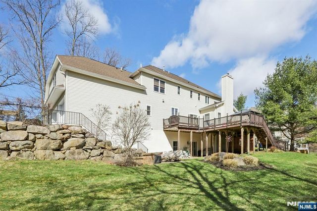 49 Boonton Avenue, Kinnelon Borough, NJ 07405