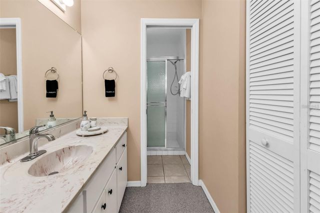 285 MARK TWAIN LANE, Rotonda West, FL 33947