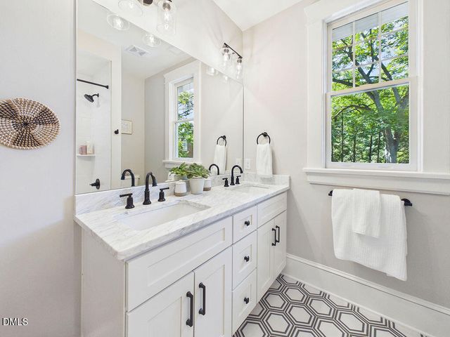 106 E Trinity Avenue, Durham, NC 27701