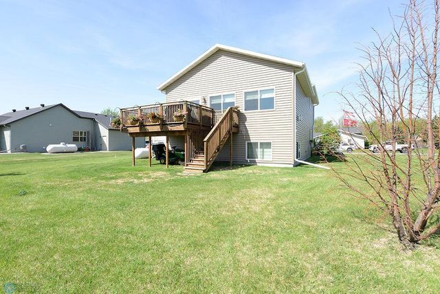 431 2nd Avenue S, Kindred, ND 58051
