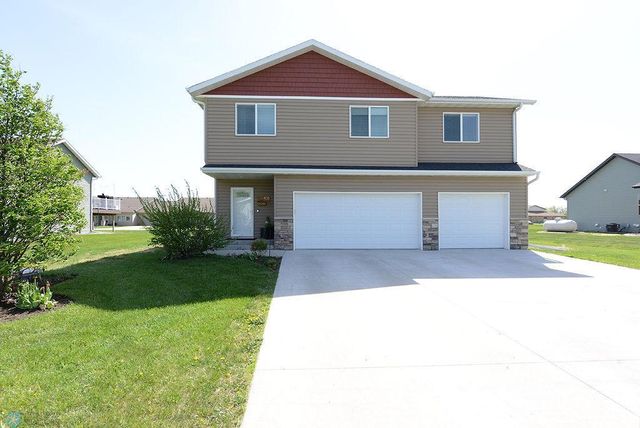 431 2nd Avenue S, Kindred, ND 58051