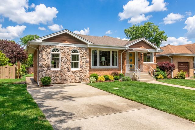 108 Imperial Street, Park Ridge, IL 60068