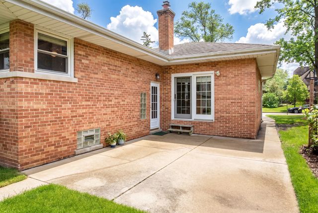 108 Imperial Street, Park Ridge, IL 60068
