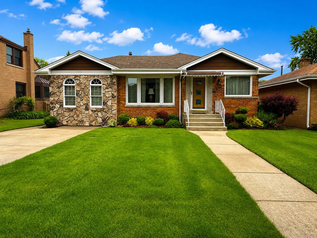 108 Imperial Street, Park Ridge, IL 60068