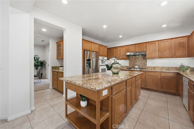 9 Preston, Irvine, CA 92618