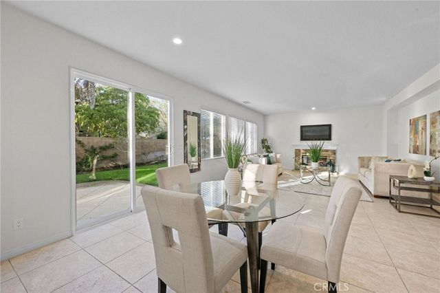 9 Preston, Irvine, CA 92618